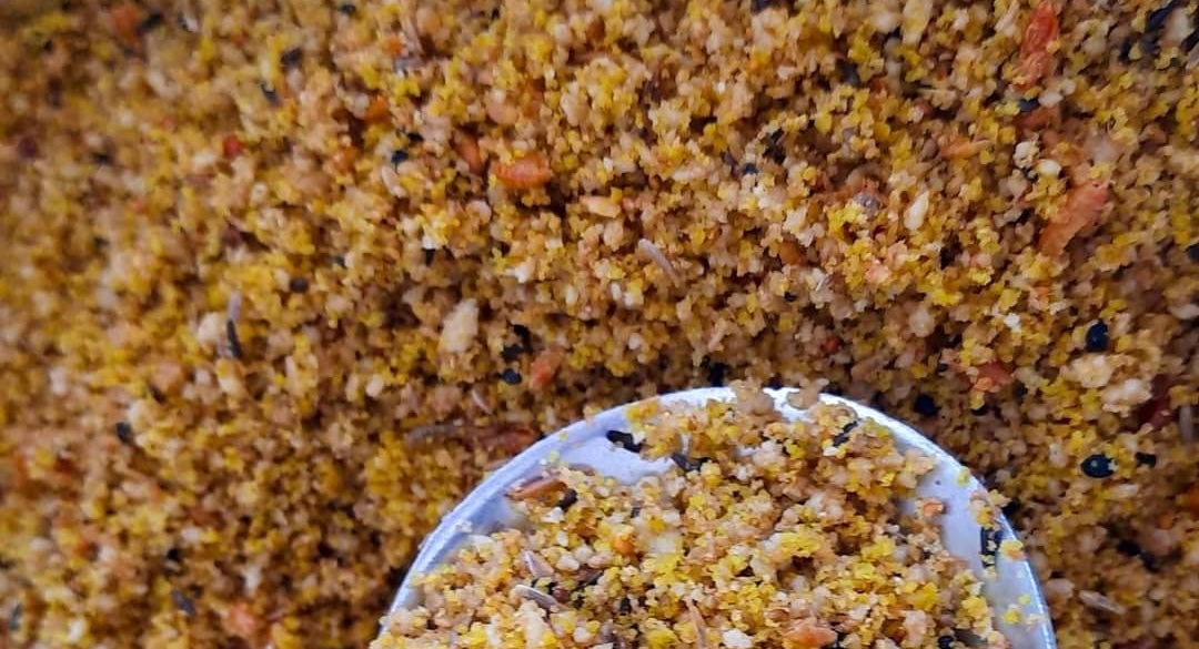 Nutribird Gold Patee Inlandse Vogels 5kg (Orlux gebruiksklaar eivoer inlandse vogels)