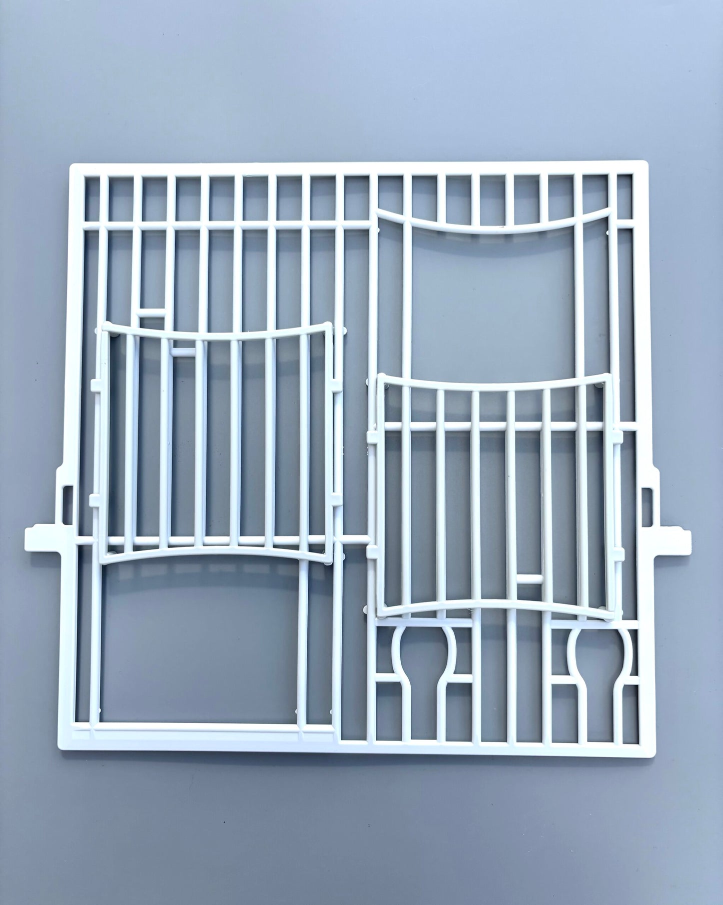 Frontale MA-kooi met dubbele deur en voerbakken